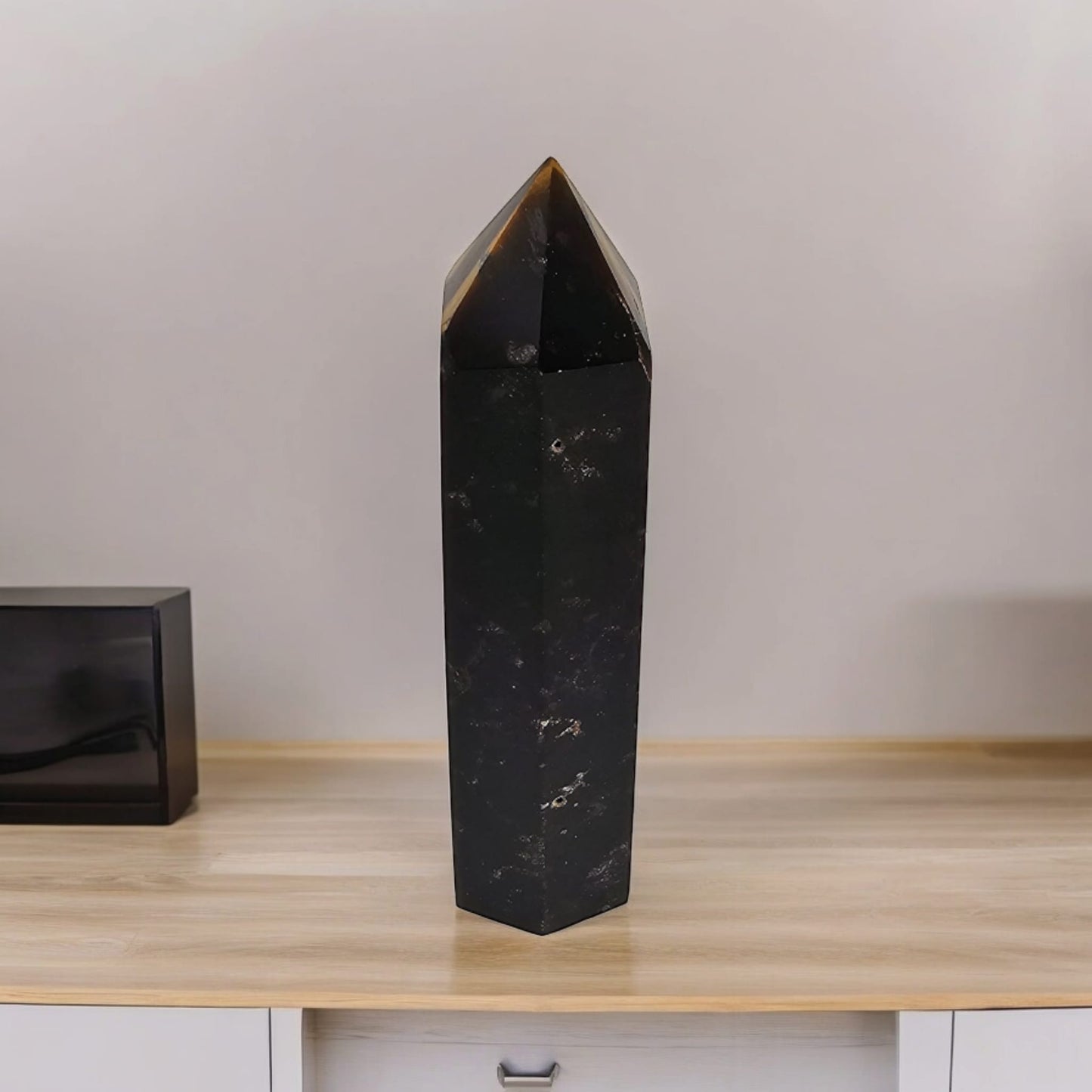 Pirámide de cristal natural: piedra preciosa curativa con puntas de seis facetas
